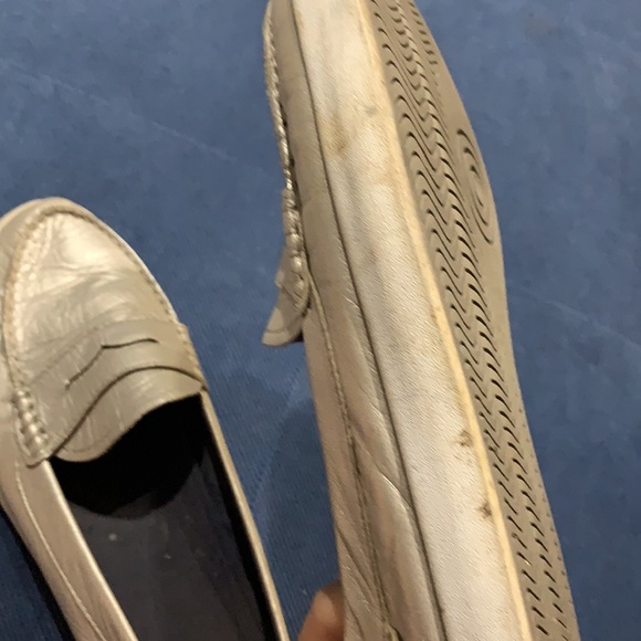 ❗️SALE❗️Cole Haan silver loafers size 8 - Picture 6 of 7